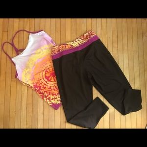 Workout set. Brown bottoms. Size medium.